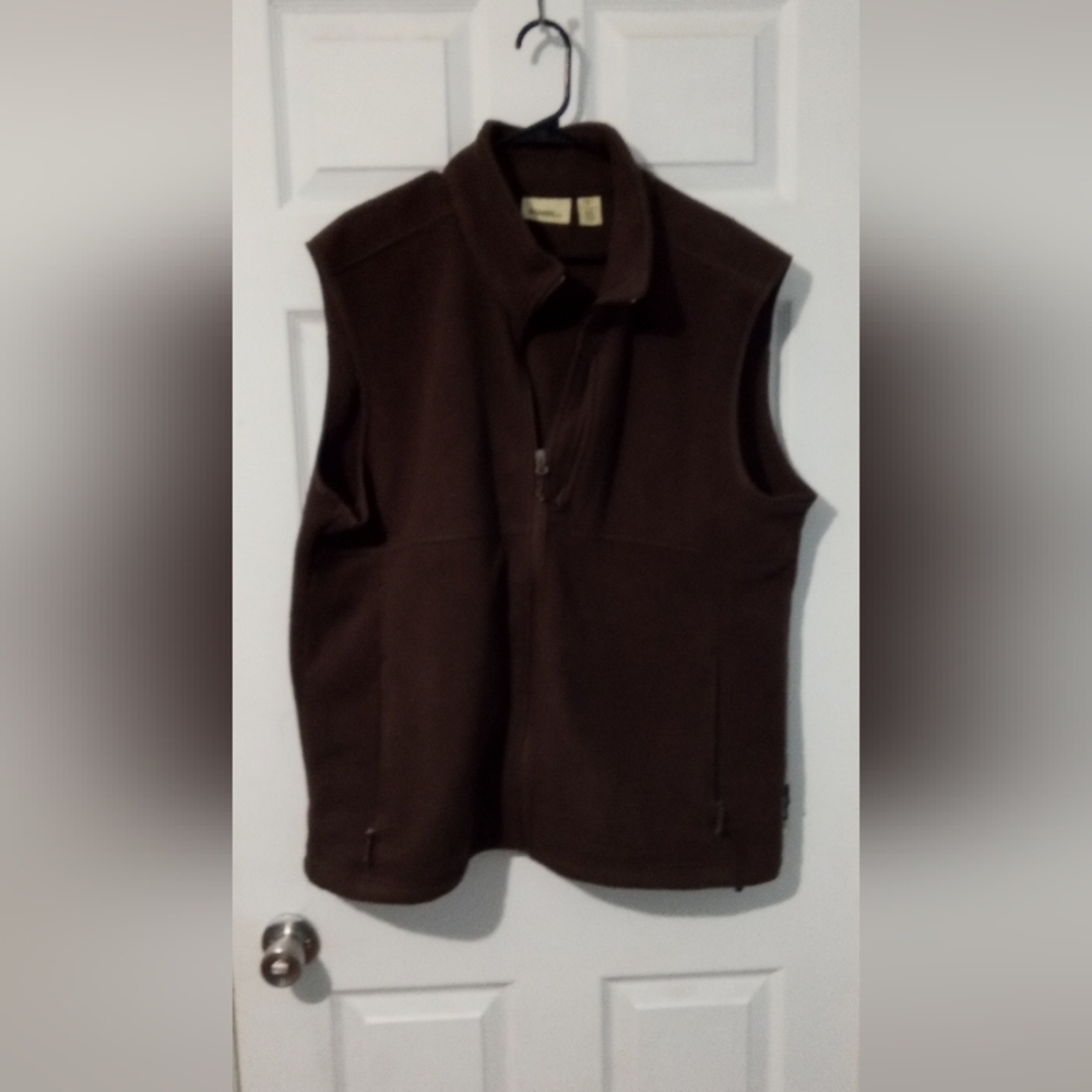 Gander Mountain XL men's fleece vest